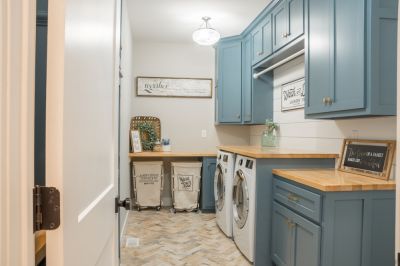 Extend the Life of Your Cabinets with Cabinet Painting!